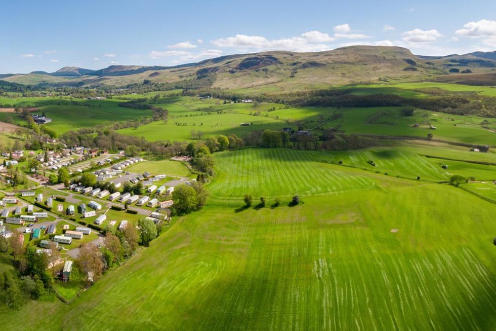 Campsie Glen Holiday Park Glasgow Exterior photo
